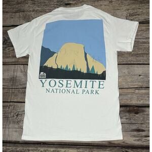 Yosemite National Park Short Sleeve T-Shirt White Mens Size Small
